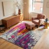 5' X 7' Gray and Ivory Abstract Area Rug